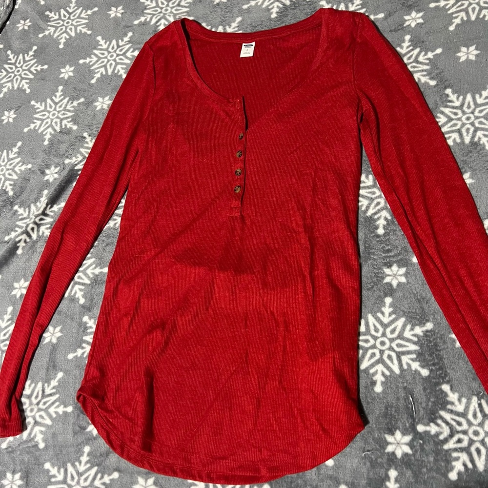 Buttoned long sleeve